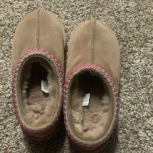 Ugg Tasman Slippers size 7